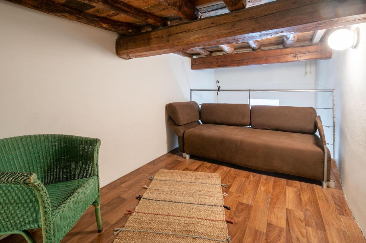 Apartment Oltrarno Loft Florenz